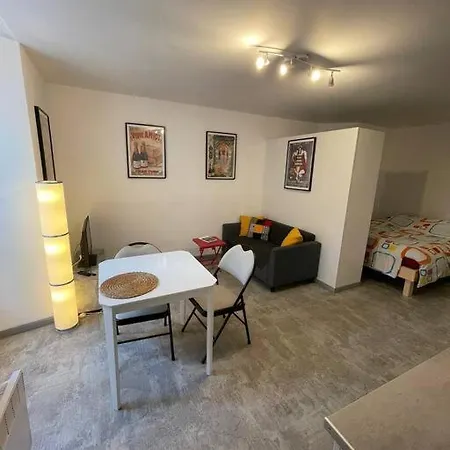 Rdc Parking Prive Gratuit * 杜埃拉方丹