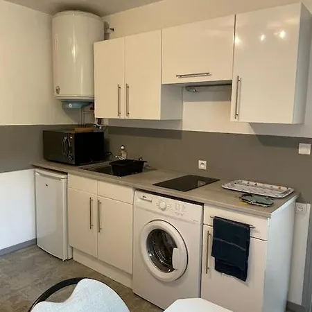 Rdc Parking Privé Gratuit Appartamento