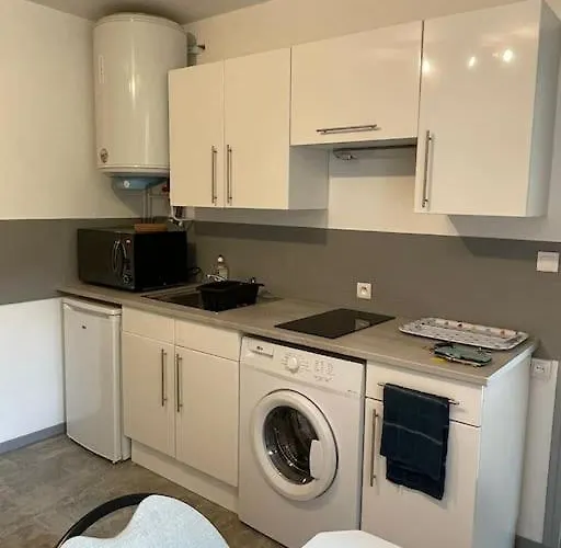 Rdc Parking Prive Gratuit 公寓